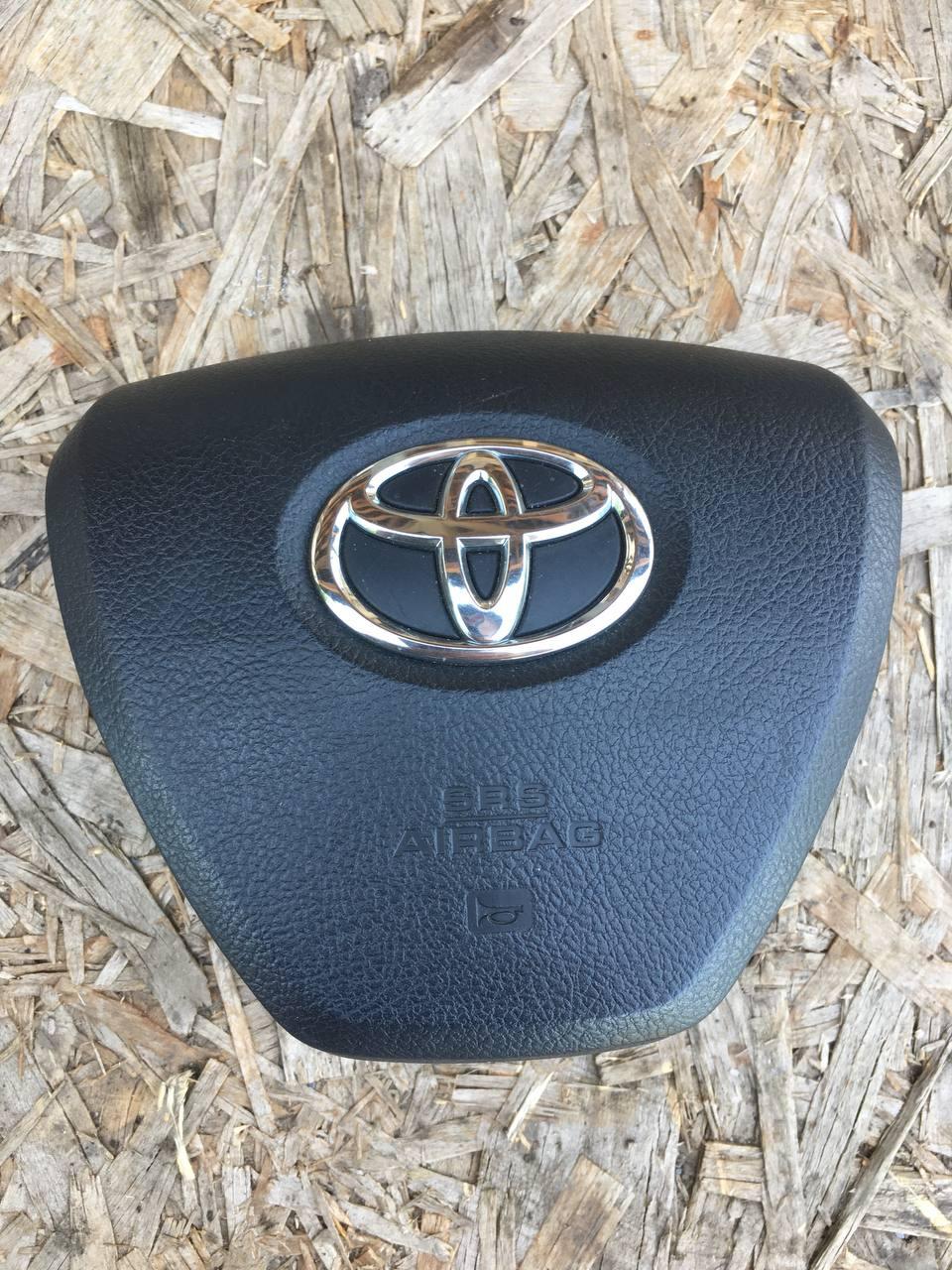 Подушка безпеки в кермо Toyota Venza