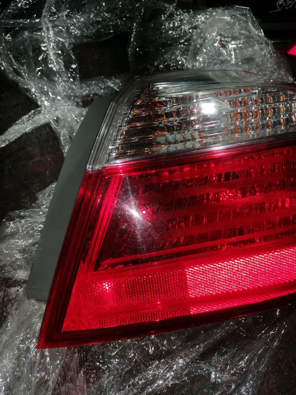Ліхтар правий Honda Accord 9 2016 - 2017