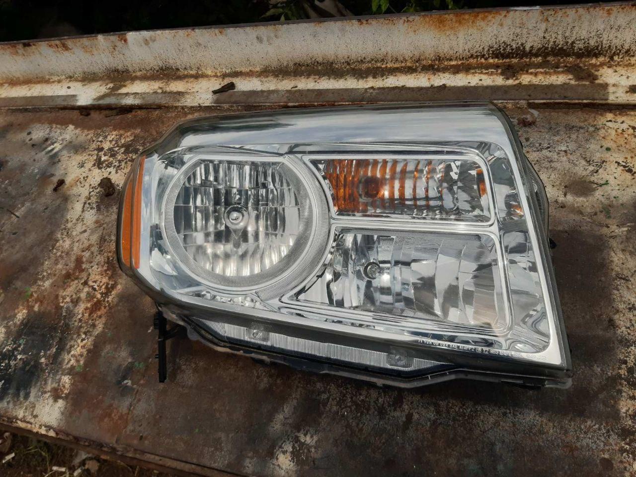 Фара передня права Honda Pilot 2 2008-2015 USA - Зображення 3