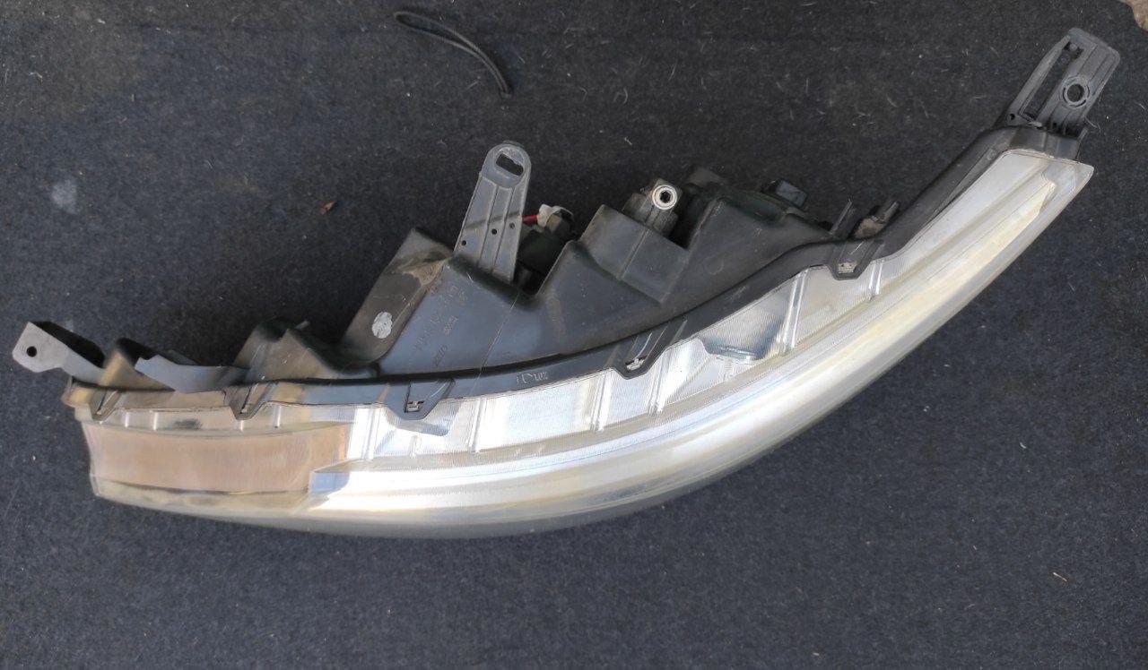 Фара передня ліва Nissan Qashqai J11 2014-2017