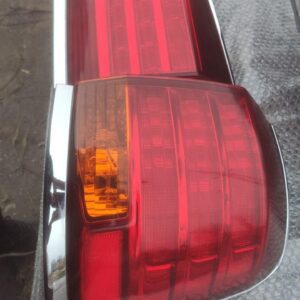 Ліхтар Задній Lexus LX 570 2008-2014 Правий в Крило
