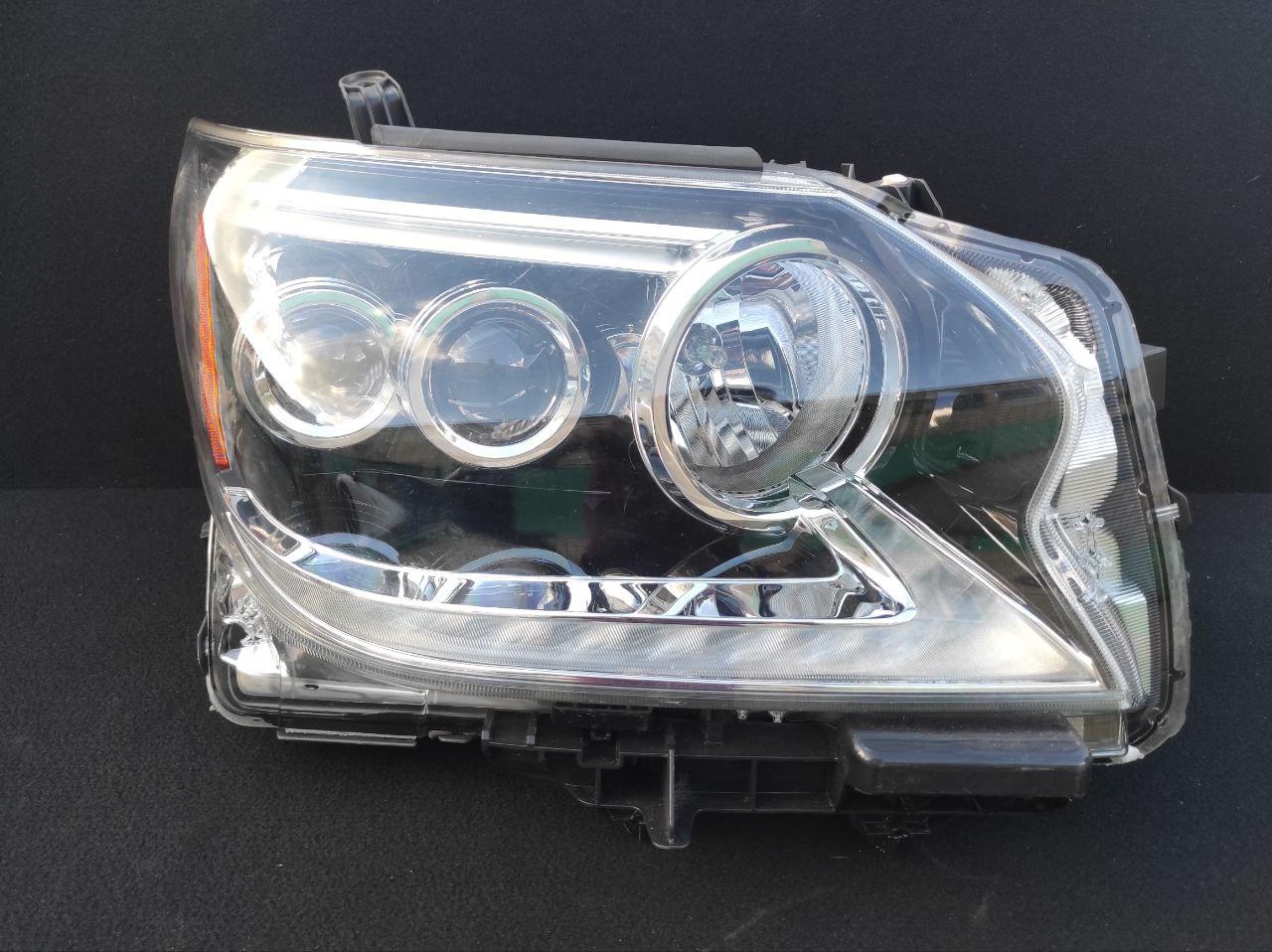 Фара права Lexus GX 460 2014-2022
