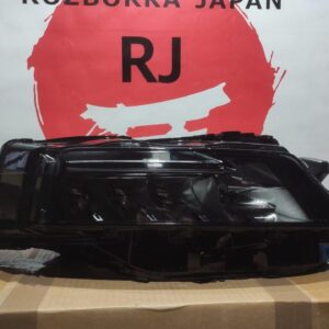 Nissan Rogue T33 фара нижня права