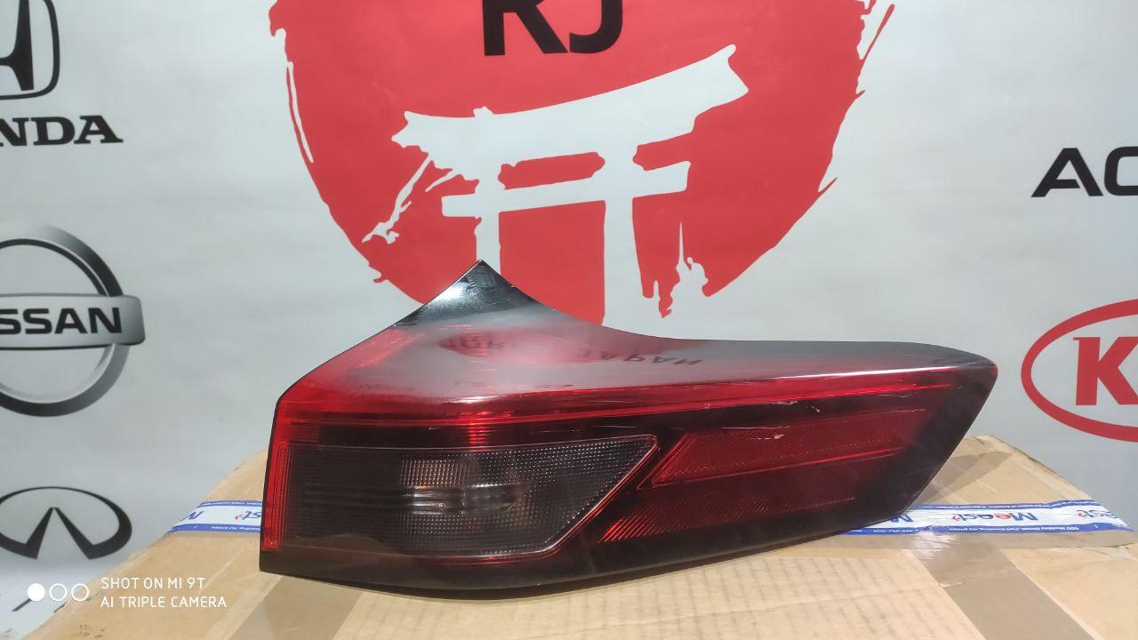 Ліхтар задній правий Nissan Rogue T33