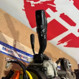 Перемикач поворотів Toyota Land Cruiser Prado 120