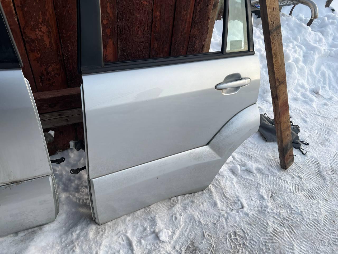 Двері задні ліві голі Toyota Land Cruiser Prado 120 - Зображення 2