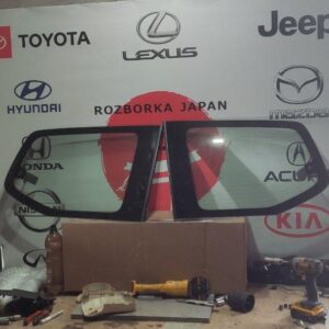 Скло в кузов задне ліве Toyota Land cruiser Prado 120