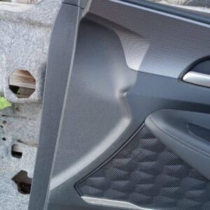 Карта дверки передня права Hyundai Santa Fe 2020
