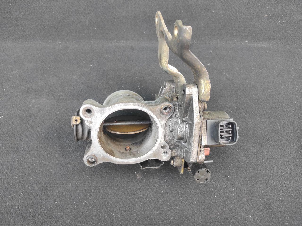 Дросельна заслінка Toyota Land Cruiser Prado 120 3.0D 2003-2009