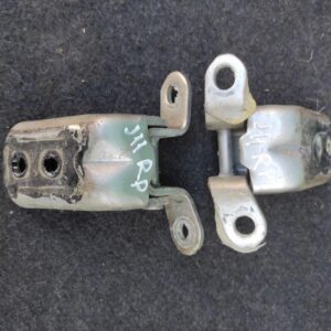 Петлі передньої правої дверки Nissan Qashqai J11 80400-4EA0A