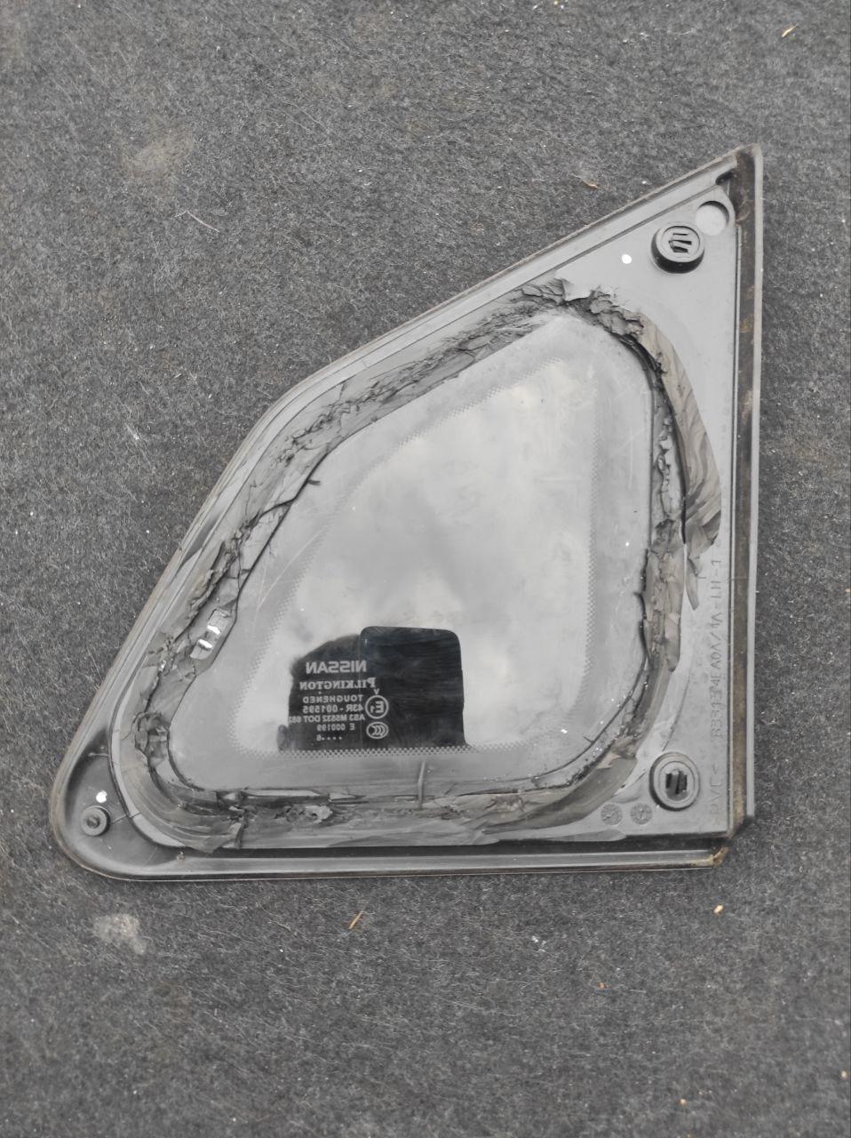 Задня ліва форточка Nissan Qashqai J11 2013 - 2021 - Зображення 3