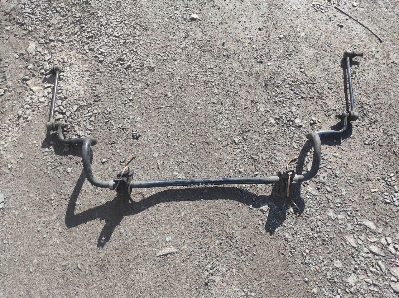 Передній стабілізатор Nissan Qashqai J11 2013 - 2021