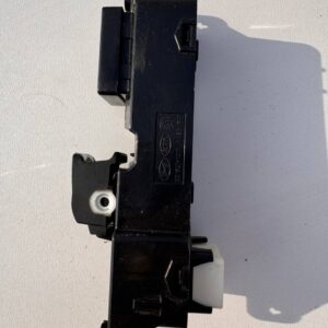 Кнопка склопідіймача задньої правої двері Hyundai Tucson 2015-2021 93580-D3100