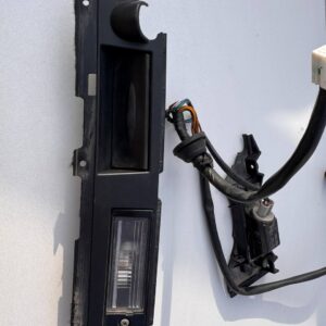 Підсвітка номерного знака (плафон + проводка) Hyundai Tucson 2015-2021 92501-D3000 / 92501-D3100