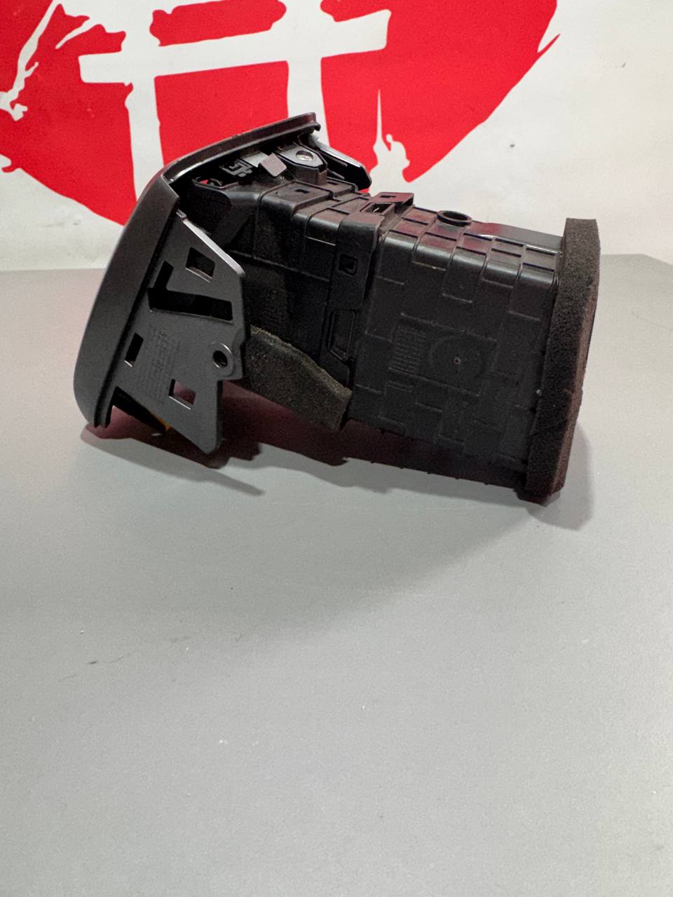 Дефлектор повітря лівий (Air Vent LH / Dashboard Air Outlet) Hyundai Tucson 2015-2021 97410-D3000 - Зображення 4