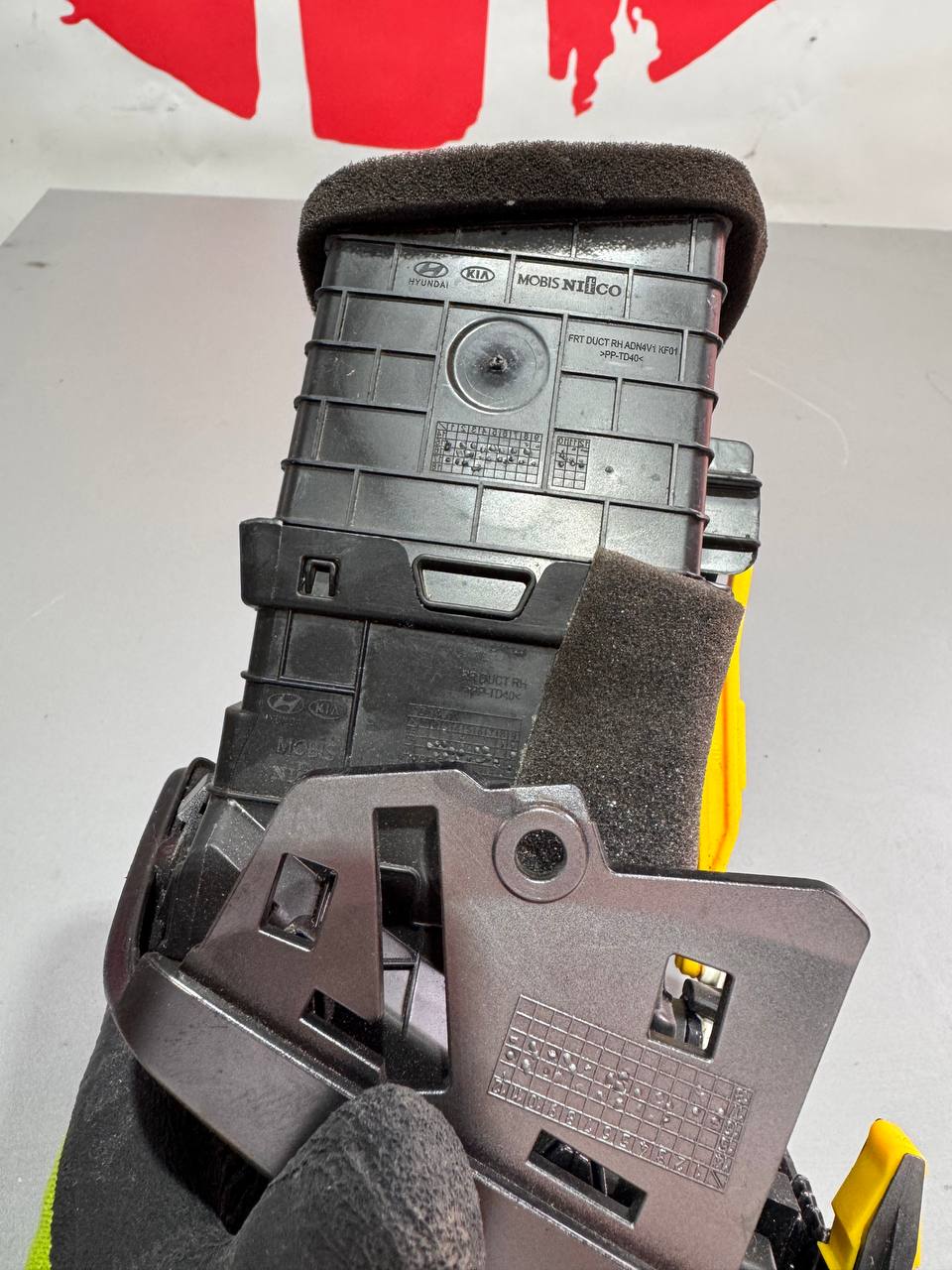 Дефлектор повітря лівий (Air Vent LH / Dashboard Air Outlet) Hyundai Tucson 2015-2021 97410-D3000 - Зображення 2