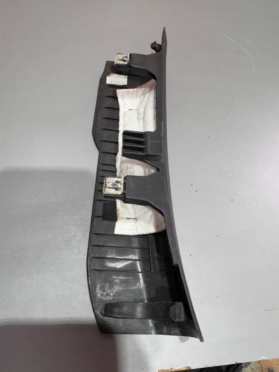 Накладка стійки салону (пластик, внутрішня обшивка) Hyundai Tucson 2015-2021 85830-D3000 - Зображення 2