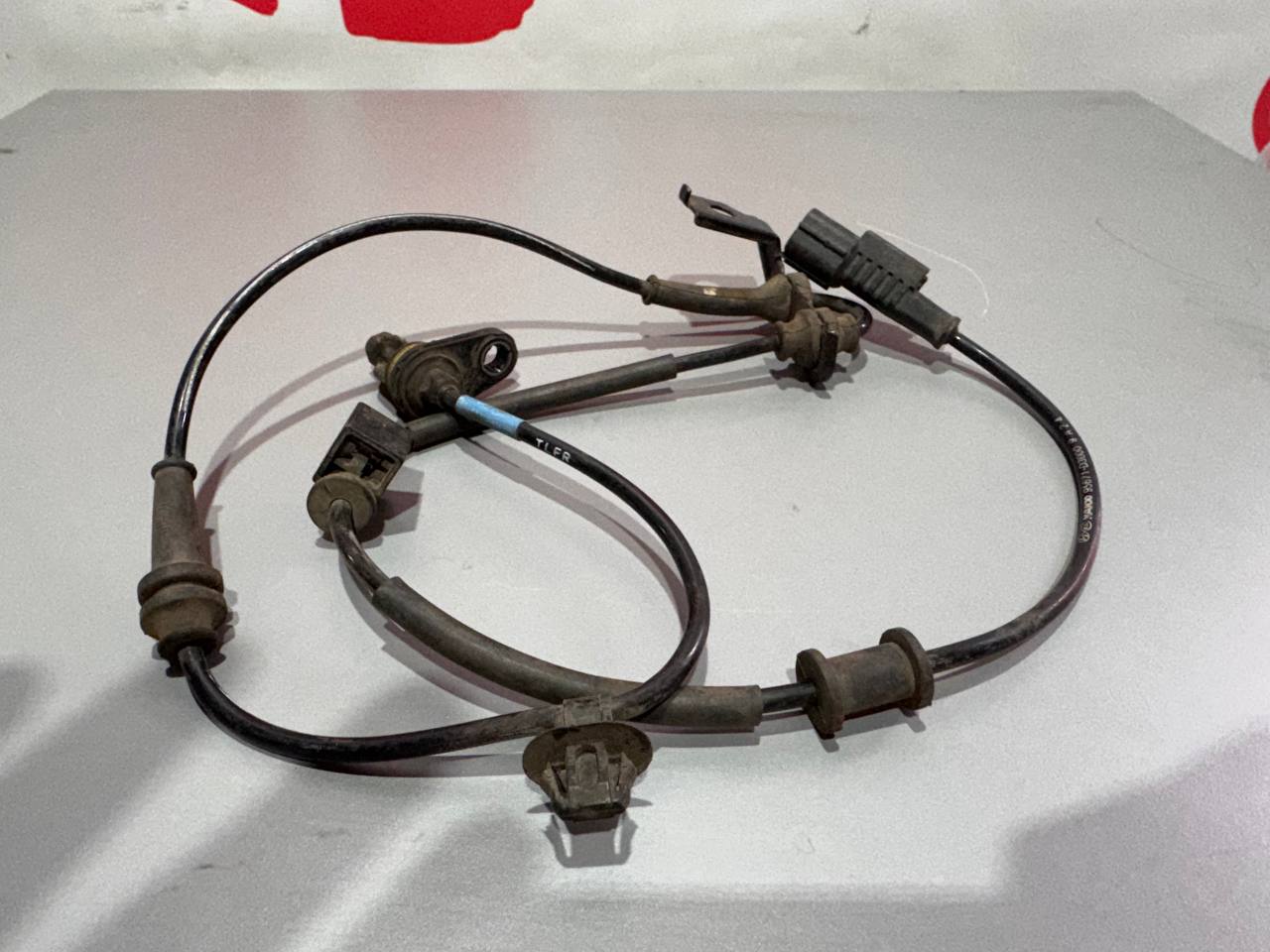 Датчик ABS задній з проводкою Hyundai Tucson 2015-2021 59930-D3000