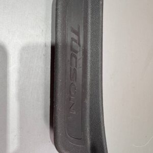 Накладка порога ліва з написом TUCSON Hyundai Tucson 2015-2021 85876-D3000