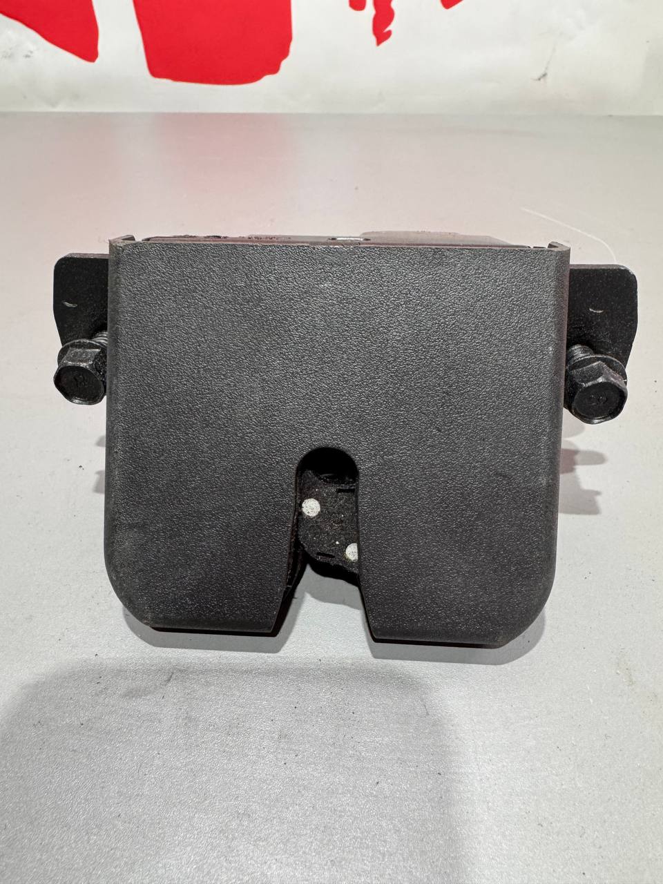 Замок кришки багажника (електро) Hyundai Tucson 2015-2021 81230-D3000 - Зображення 2
