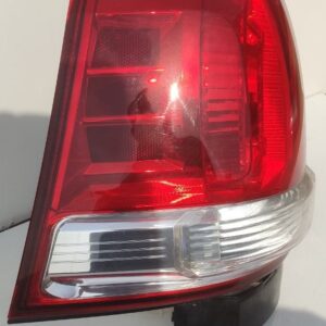 Ліхтар задній зовнішній правий (крило, рестайл) Toyota Land Cruiser 200 2016-2021 81551-60C10