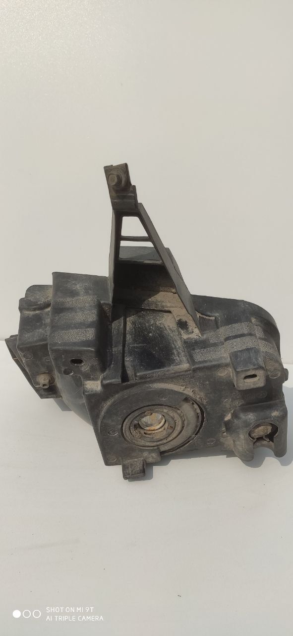 Кронштейн протитуманної фари правий Toyota Land Cruiser 200 2008-2021 52125-0C010 - Зображення 6