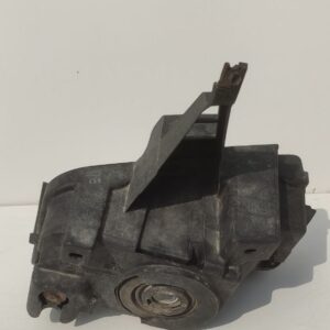 Кронштейн протитуманної фари лівий Toyota Land Cruiser 200 2008-2021 52126-0C010