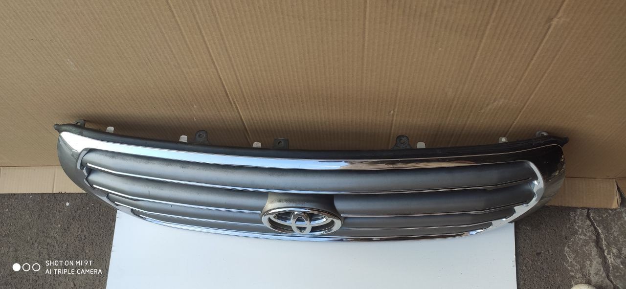 Решітка радіатора Toyota Land Cruiser 200 2008-2021 53101-60480 - Зображення 6