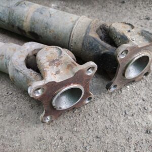 Задній кардан Toyota Land Cruiser Prado 120 АКПП 5-ступ. 37110-6A480