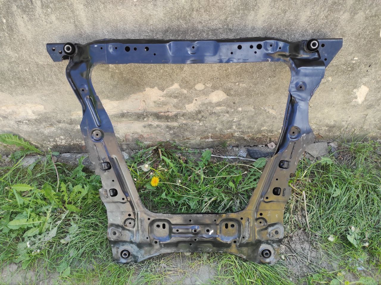 Передній підрамник Nissan Qashqai J11 / Rogue Sport 2.0 54401-4BA0A / 54401-4BA1A