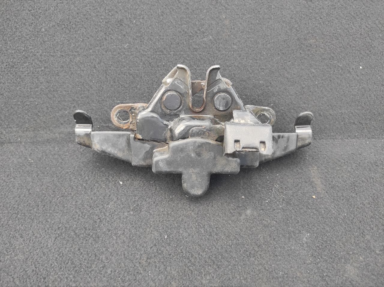 Замок капота Toyota Land Cruiser Prado 120 53510-60230