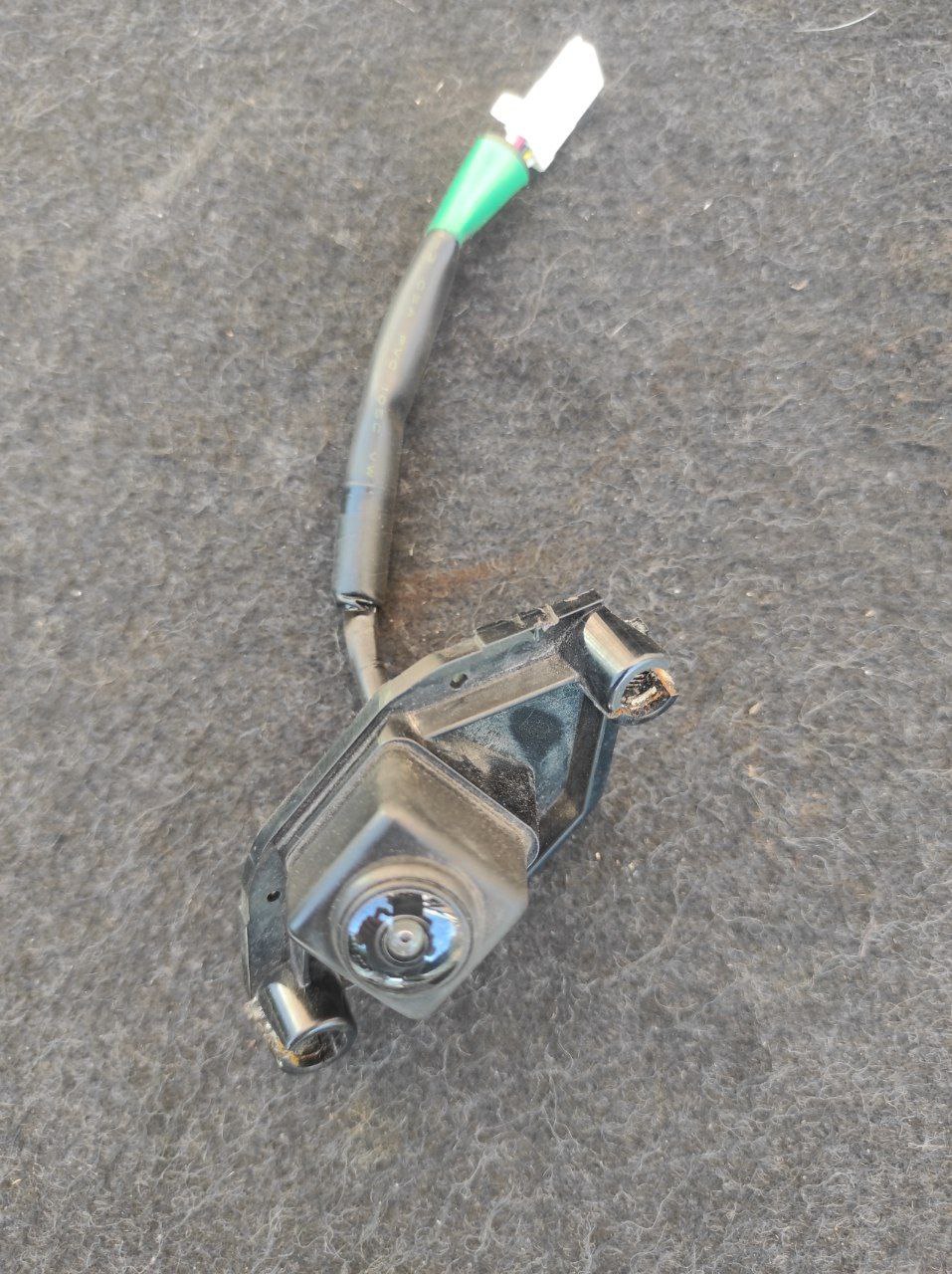 Камера заднього виду Nissan Qashqai J11 / Rogue Sport 2014-2022 28442-4EA0A