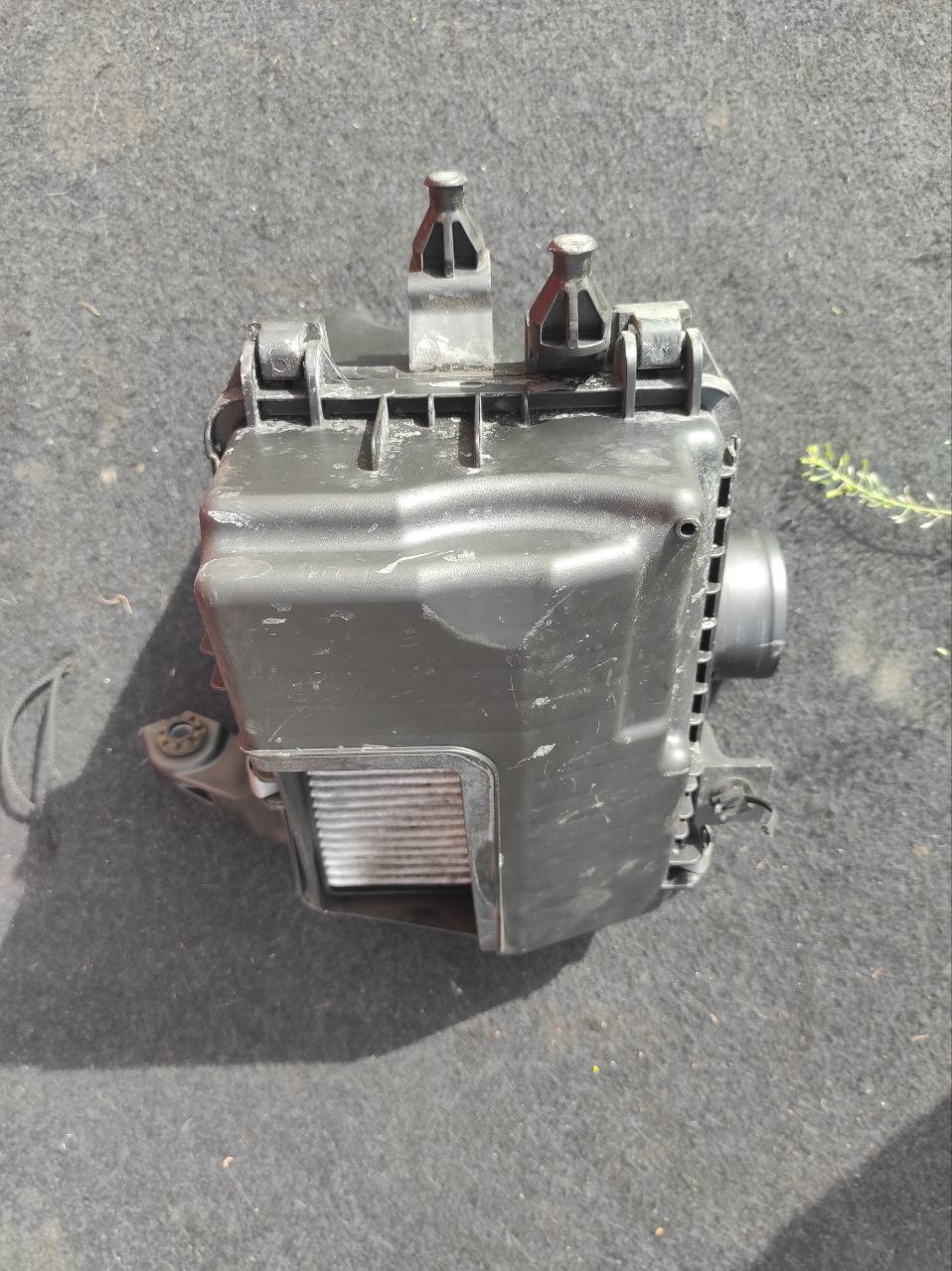 Корпус повітряного фільтра Nissan Qashqai J11 / Rogue Sport 2014-2022 16500-4EA0A