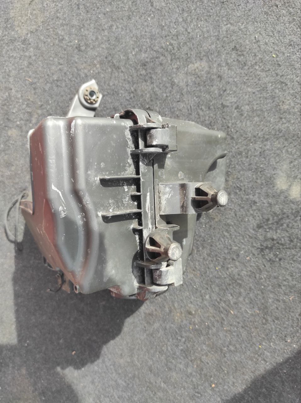 Корпус повітряного фільтра Nissan Qashqai J11 / Rogue Sport 2014-2022 16500-4EA0A - Зображення 4