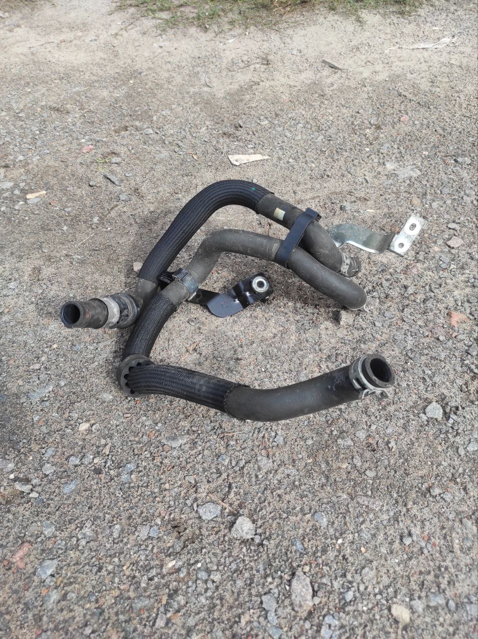 Патрубок системи охолодження Nissan Qashqai J11 / Rogue Sport 2014-2022 92400-4EA0A - Зображення 5