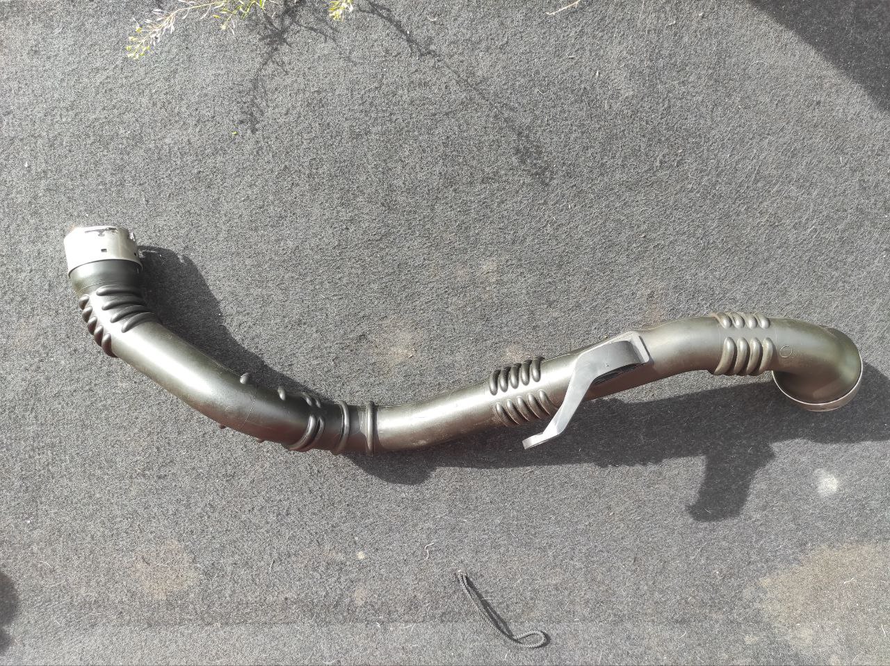 Патрубок інтеркулера Nissan Qashqai J11 14463-4EA0A - Зображення 6