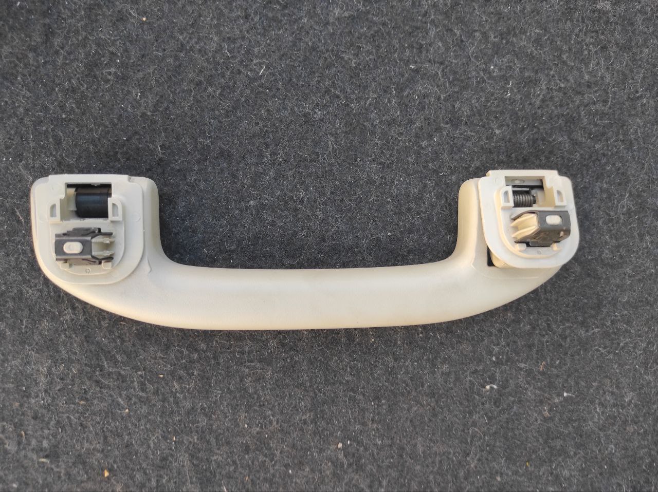 Ручка стелі передня / задня ліва та права Nissan Qashqai J11 / Rogue Sport 2014-2022 73940-4EA0A / 73941-4EA0A - Зображення 2