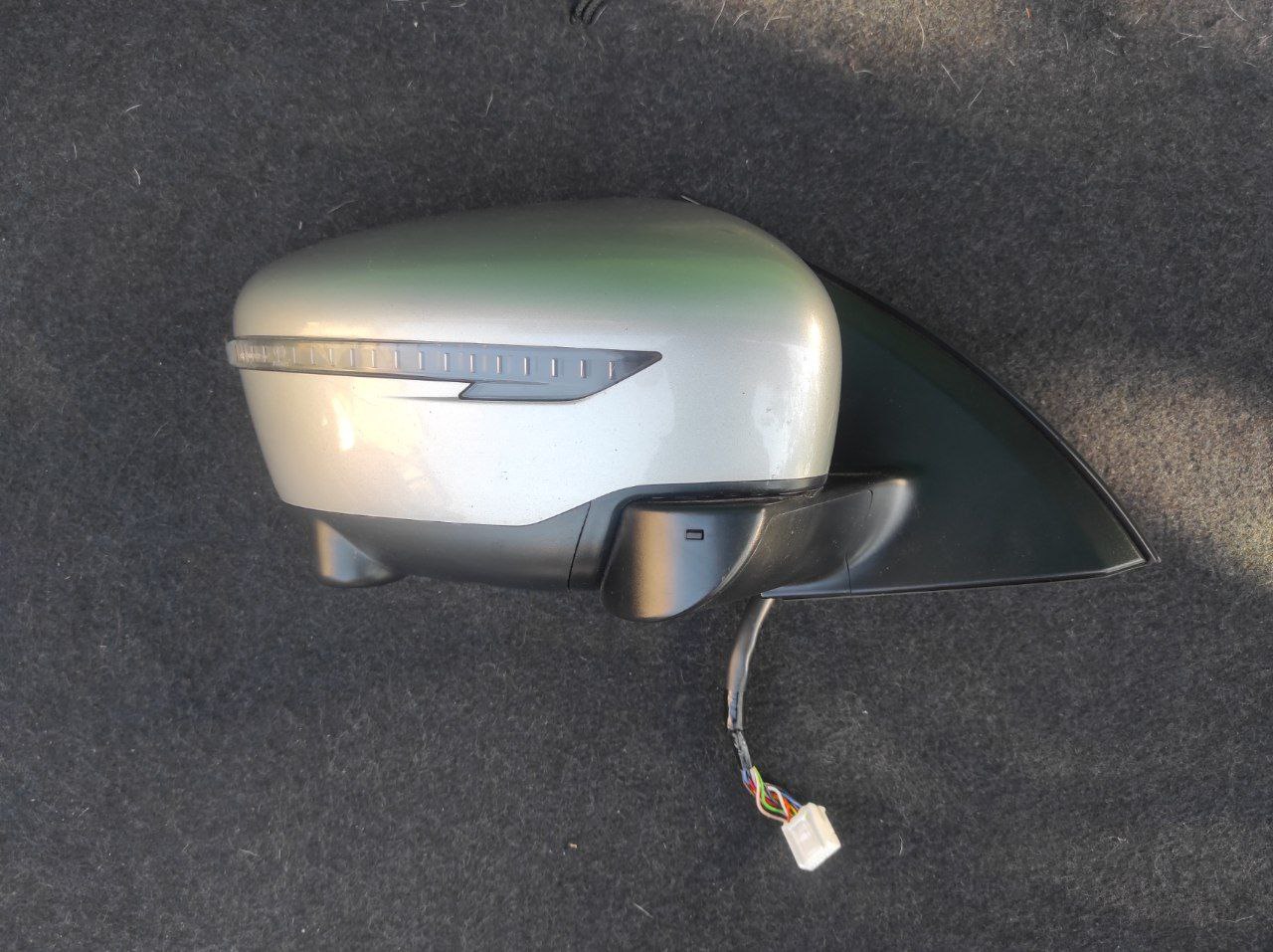 Дзеркало праве зовнішнє Nissan Qashqai J11 / Rogue Sport 96301-4EA0A (13 PIN)