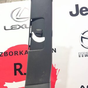 Верхні накладки центральної стійки Toyota Land Cruiser Prado 120