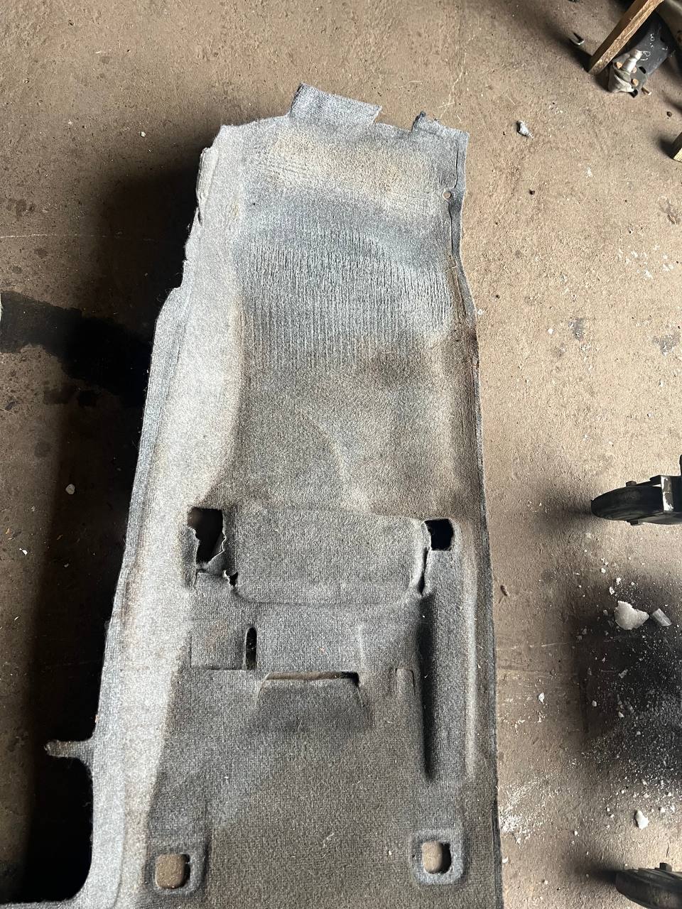 Ковролін підлоги салону Toyota Land Cruiser Prado 120 - Зображення 4