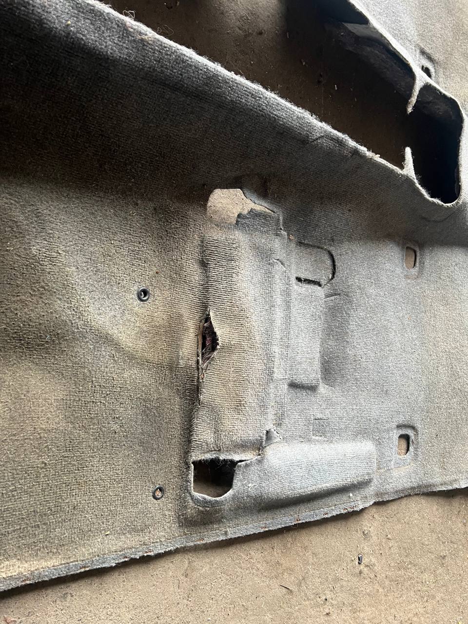 Ковролін підлоги салону Toyota Land Cruiser Prado 120 - Зображення 2