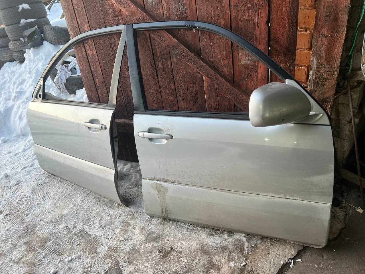 Двері передні праві Toyota Land Cruiser Prado 120 67001-60170 - Зображення 4