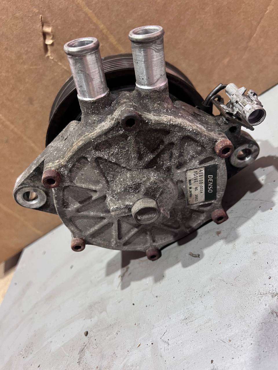 Додаткова електрична помпа опалення Toyota Land Cruiser Prado 120 87200-60010 - Зображення 3
