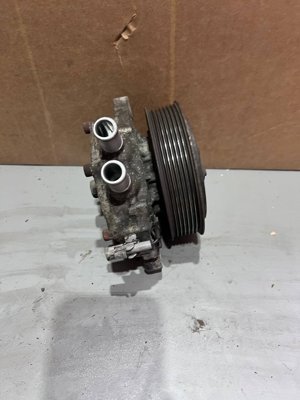 Додаткова електрична помпа опалення Toyota Land Cruiser Prado 120 87200-60010 - Зображення 2