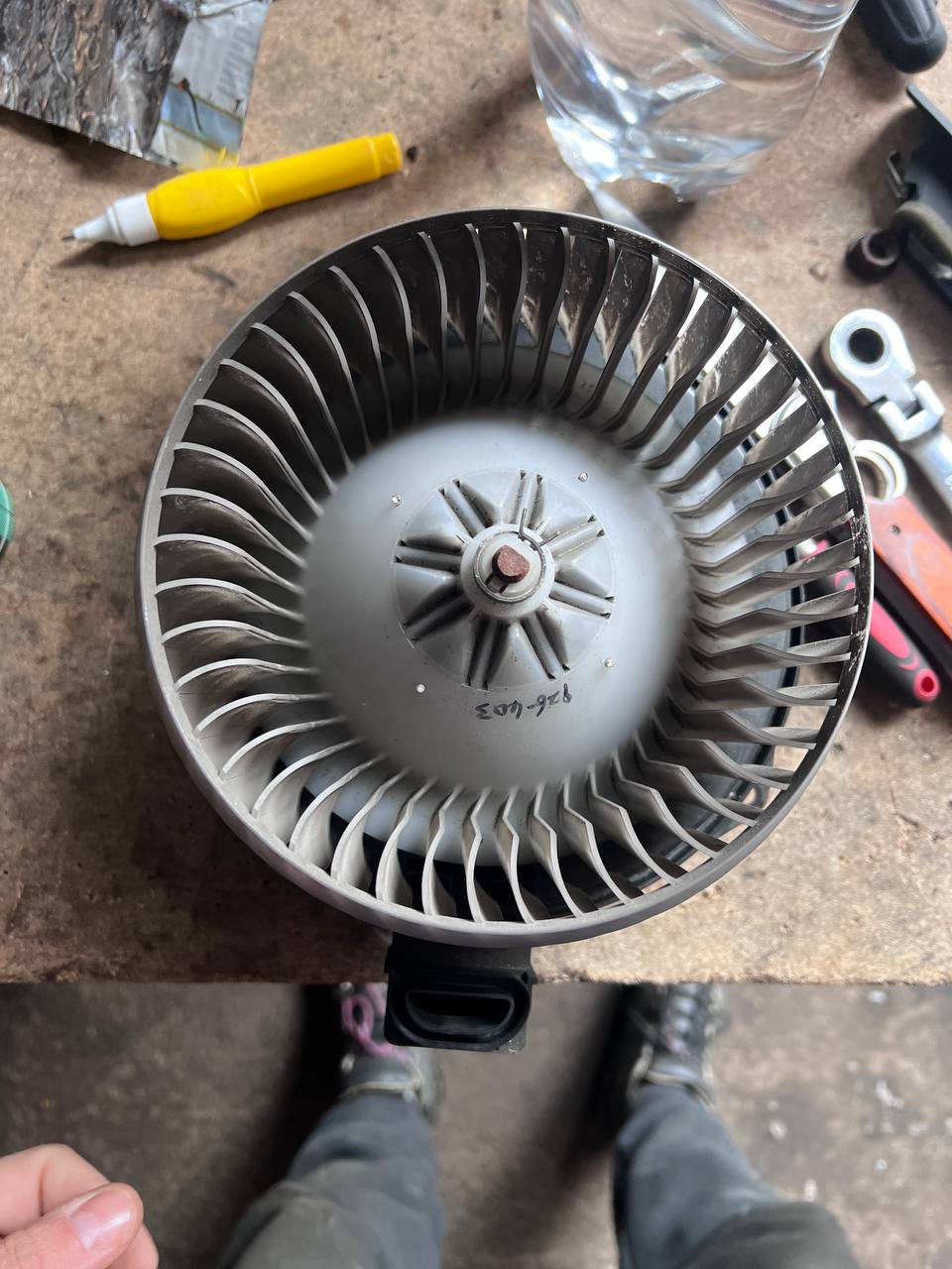Моторчик пічки Toyota Land Cruiser Prado 120 87103-60330