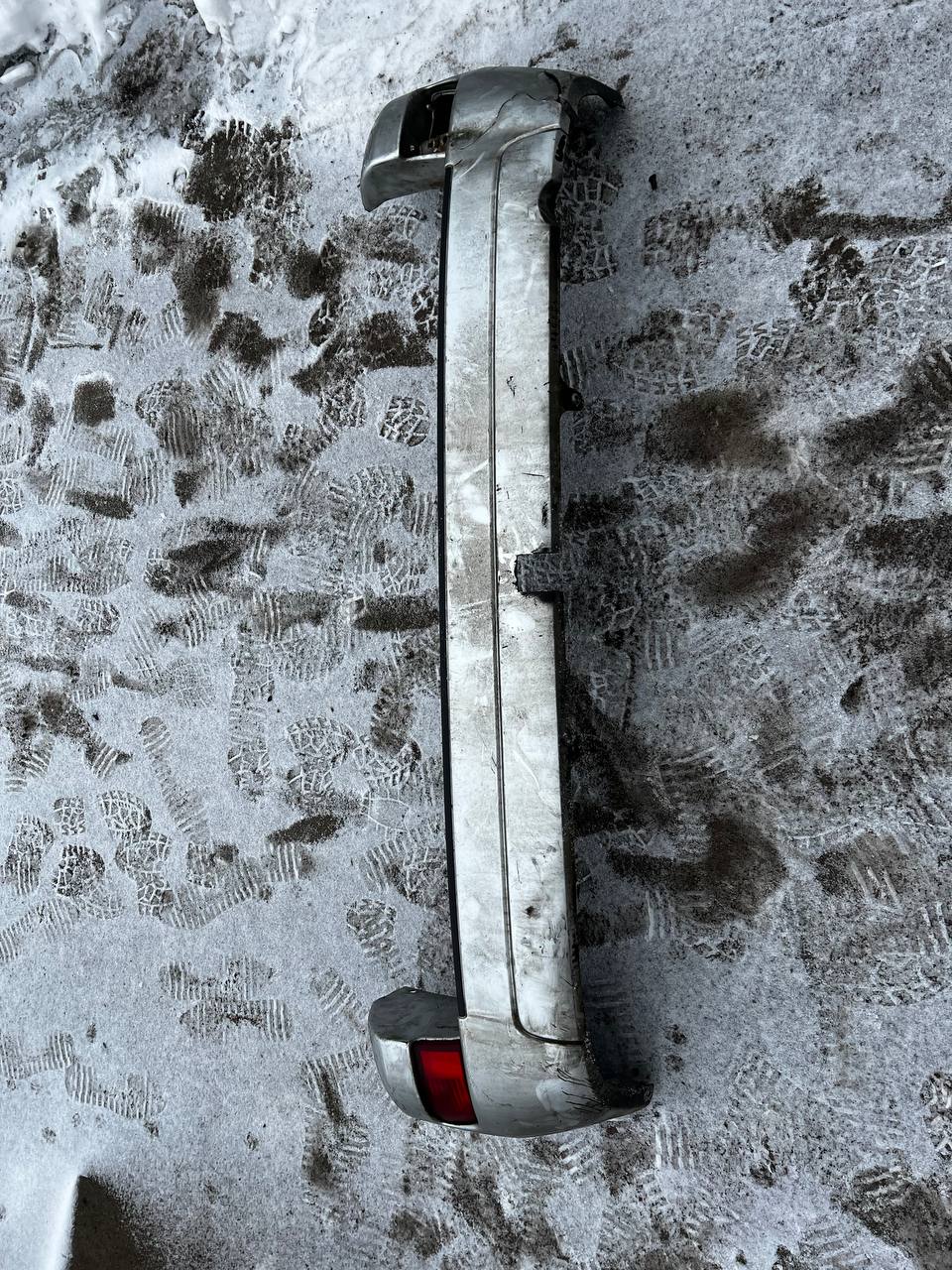 Ліхтар протитуманний задній лівий Toyota Land Cruiser Prado 120 81496-60010 - Зображення 2