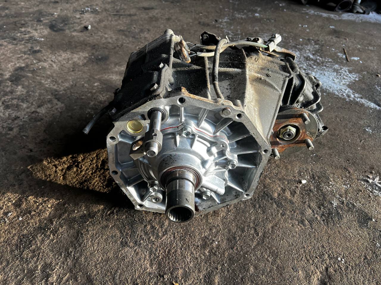 Роздавальна коробка Full-Time 4WD Toyota Land Cruiser 200 36100-6D440 - Зображення 6