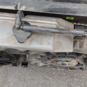 Розширювальний бачок системи охолодження Mazda 3 BM PE11-15-350