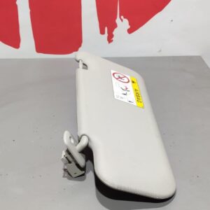 Козирок сонцезахисний салону правий Mazda 3 BM / BN BHS1-69-270