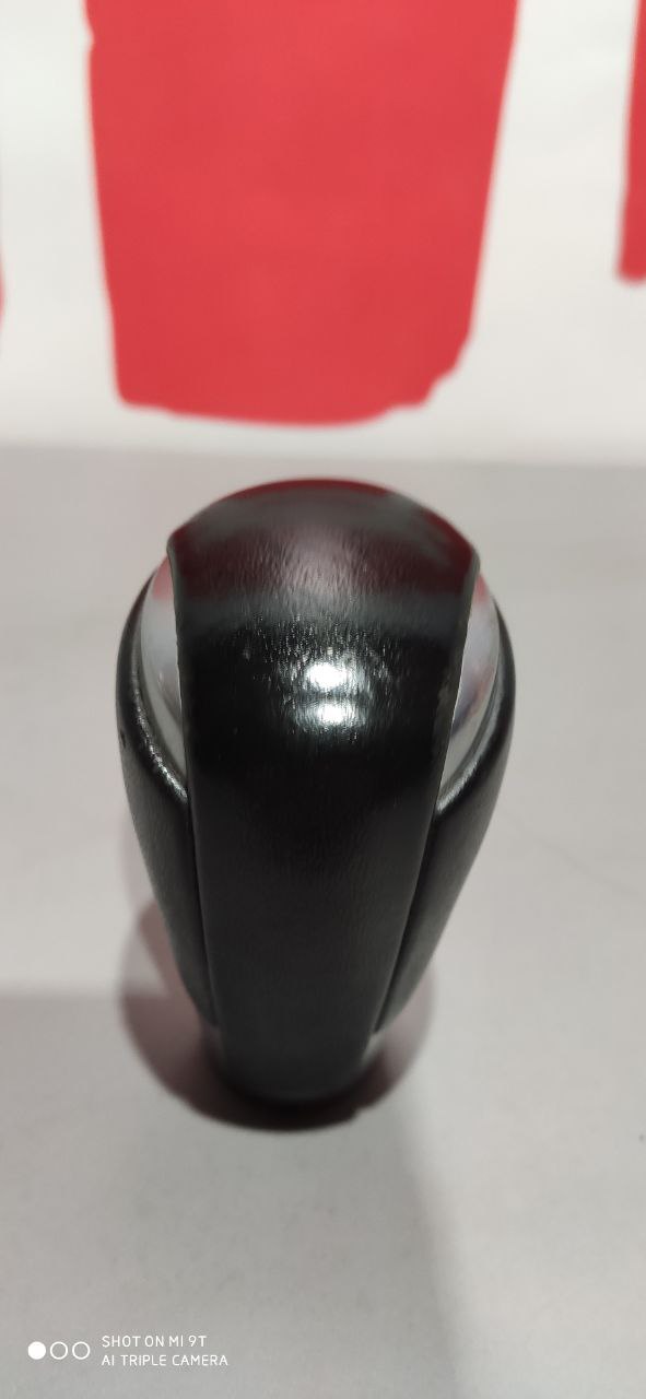 Ручка селектора АКПП (шкіряна) Mazda 3 BM / BN GHP9-46-030 / GHP9-46-030A - Зображення 2